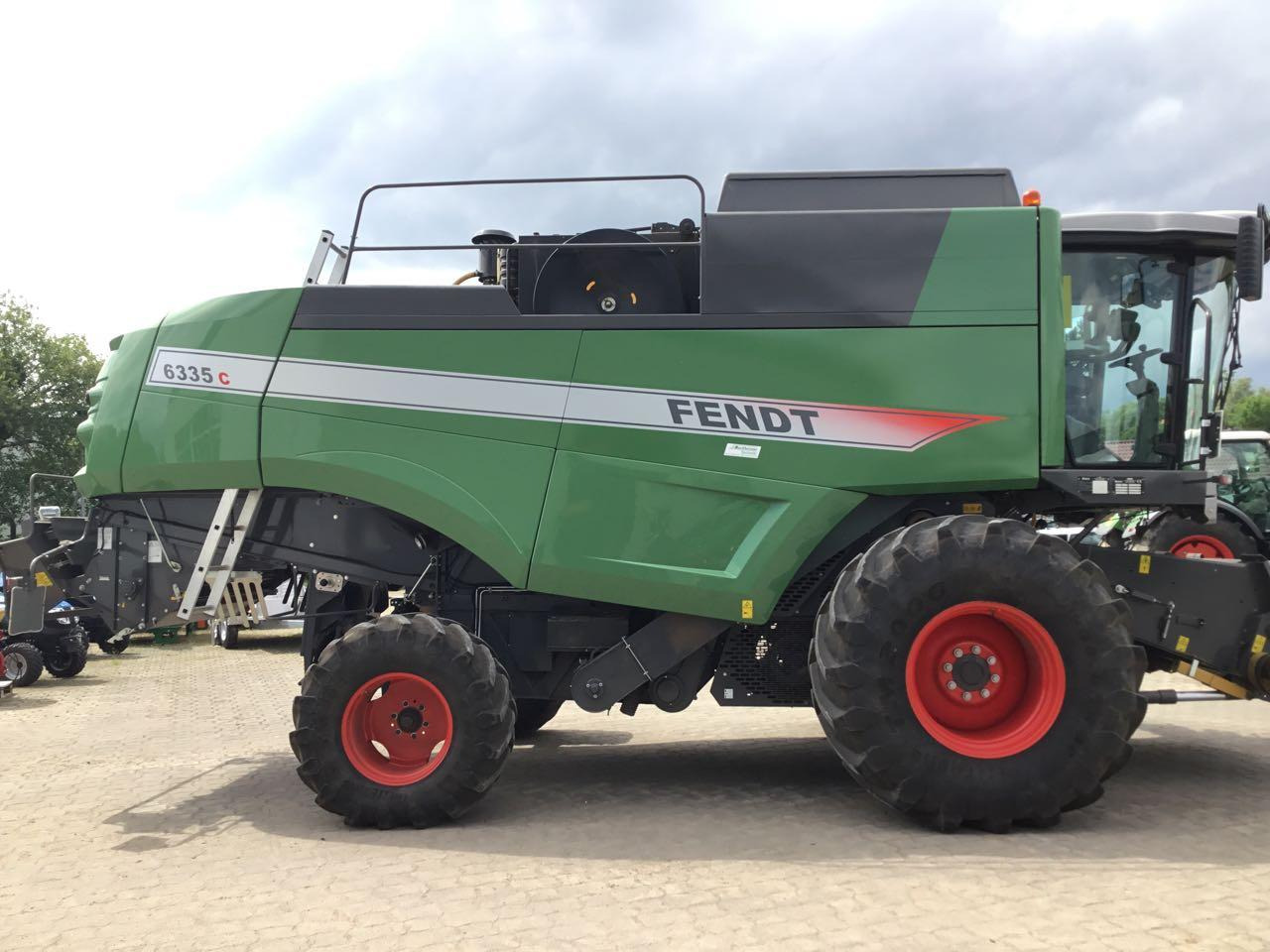 Fendt 6335 C - حصادة موحَّدة: صورة 3 Fendt 6335 C - حصادة موحَّدة: صورة 3