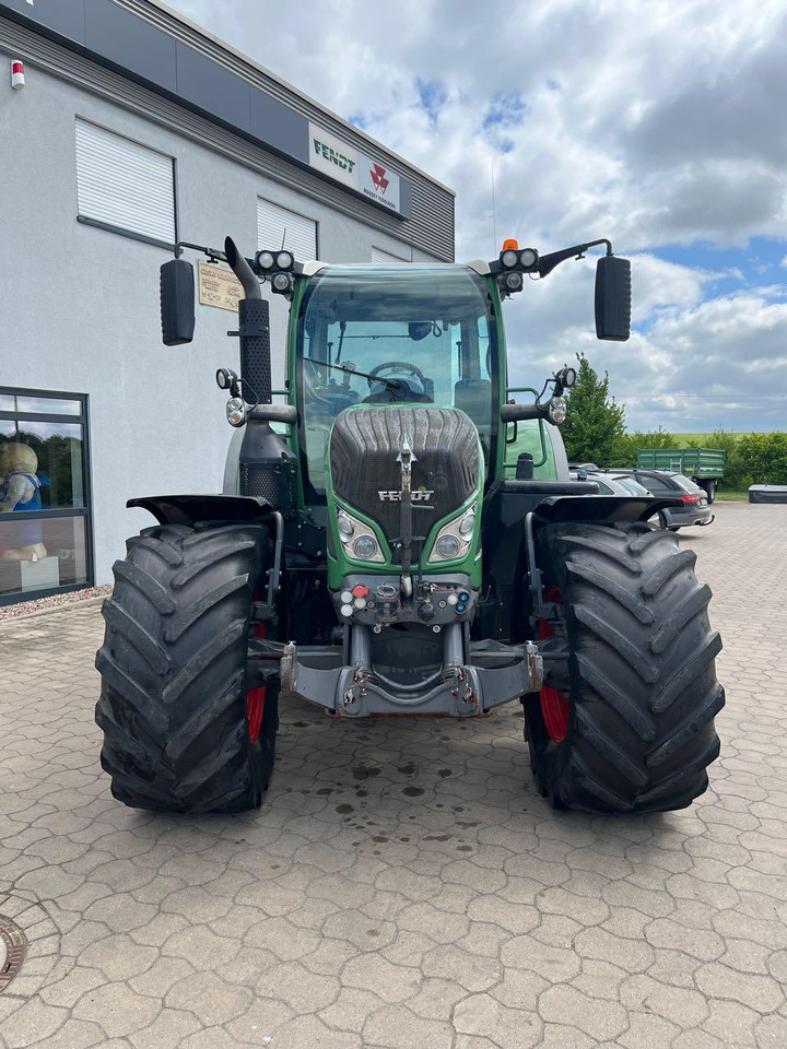Fendt 718 Vario SCR - جرار: صورة 3 Fendt 718 Vario SCR - جرار: صورة 3