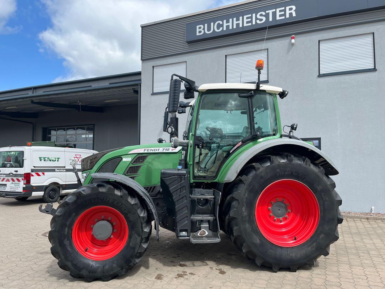 Fendt 718 Vario SCR - جرار: صورة 2 Fendt 718 Vario SCR - جرار: صورة 2