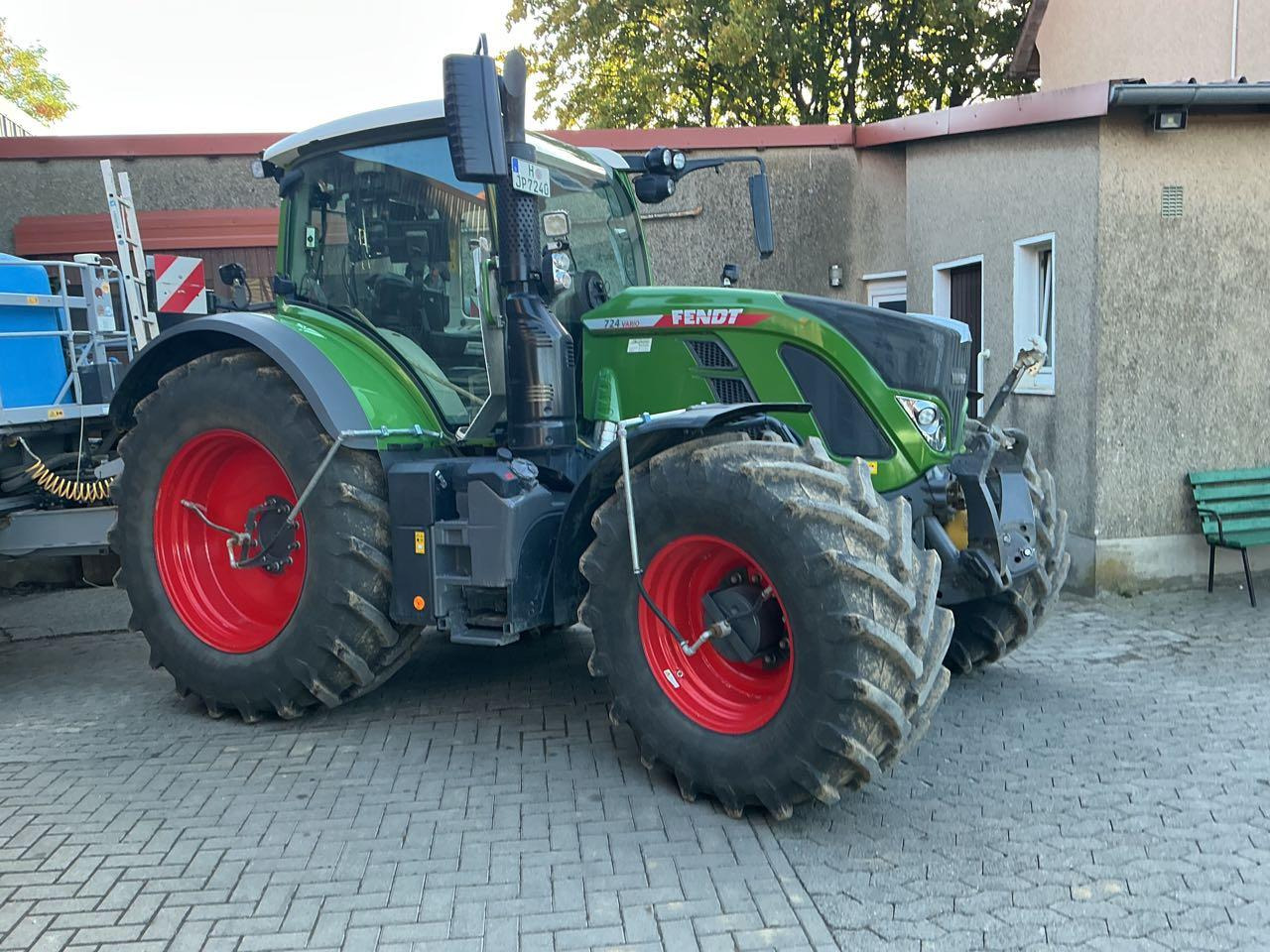 Fendt 724 Gen. 6 Profi Plus - جرار: صورة 3 Fendt 724 Gen. 6 Profi Plus - جرار: صورة 3