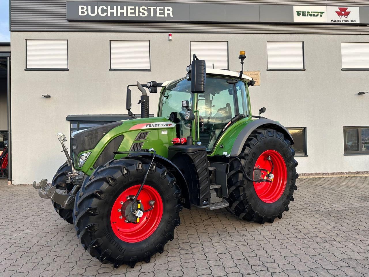 Fendt 724 Vario S4ProfiPlus - جرار: صورة 1 Fendt 724 Vario S4ProfiPlus - جرار: صورة 1