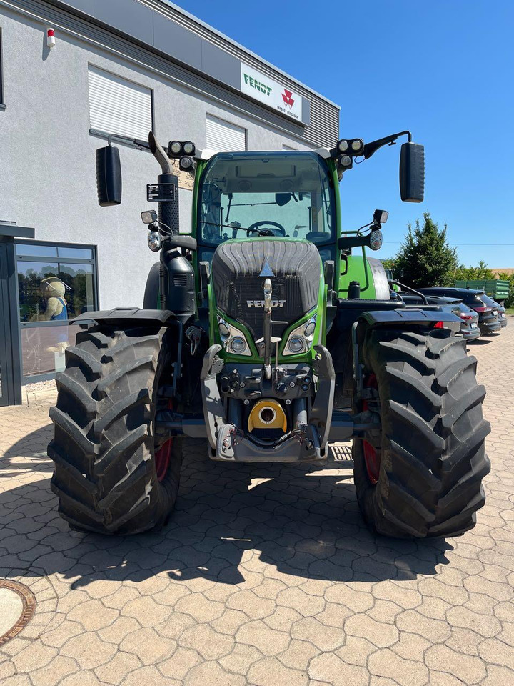 Fendt 724 Vario S4 - جرار: صورة 3 Fendt 724 Vario S4 - جرار: صورة 3