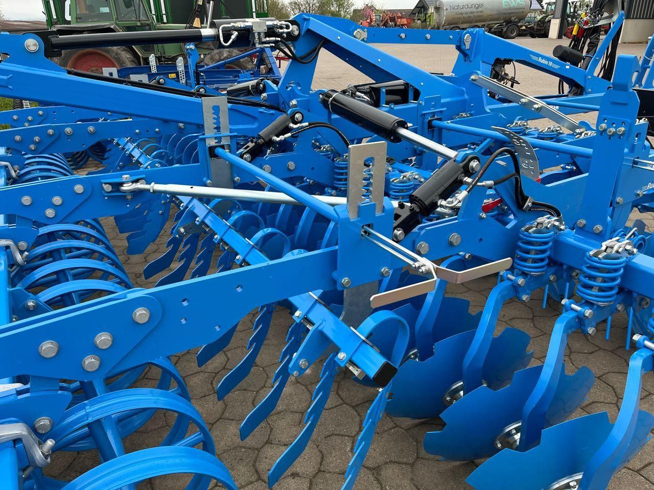 Lemken Rubin 10 TF/500 - قرص مسلفة: صورة 5 Lemken Rubin 10 TF/500 - قرص مسلفة: صورة 5