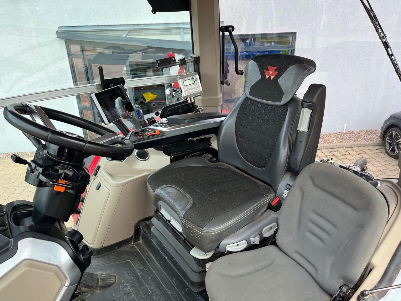 جرار Massey Ferguson 8S.265 Dyna E-Power Exclusive: صورة 6