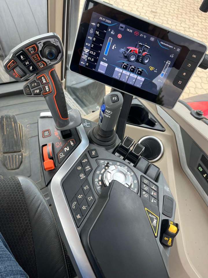 جرار Massey Ferguson 8S.265 Dyna E-Power Exclusive: صورة 7