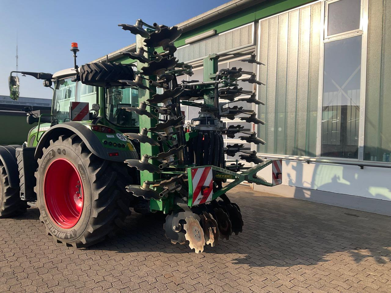 Meyer-Lohne Mixi 600 - معدات التسميد: صورة 2 Meyer-Lohne Mixi 600 - معدات التسميد: صورة 2