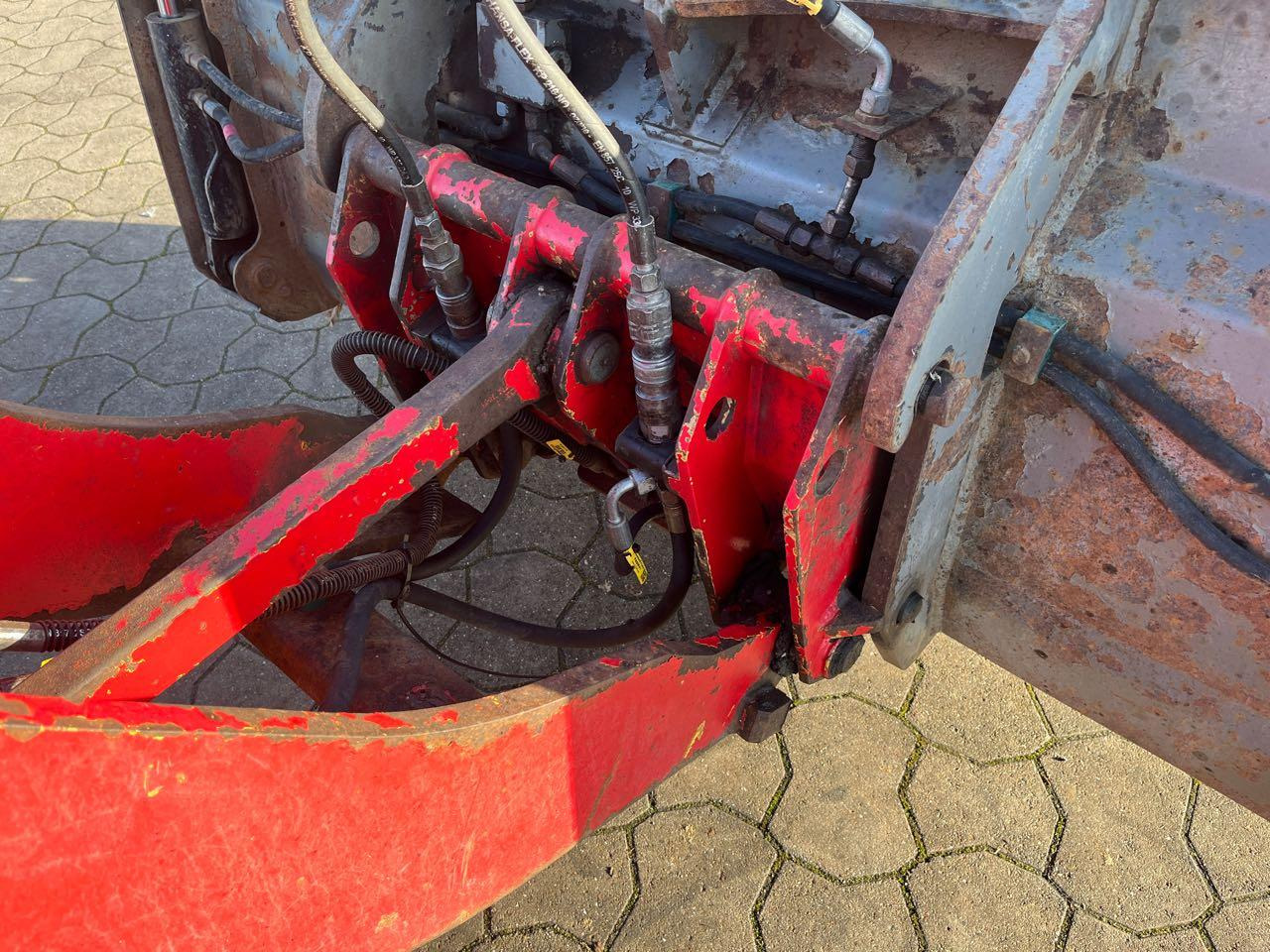 Weidemann 3070 CX 80 - اللودر بعجل: صورة 4 Weidemann 3070 CX 80 - اللودر بعجل: صورة 4