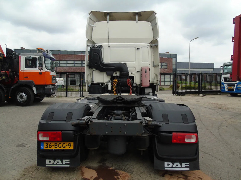 وحدة جر DAF CF 400: صورة 8
