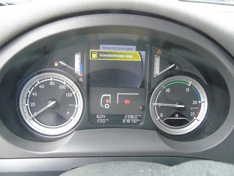 وحدة جر DAF CF 400: صورة 18