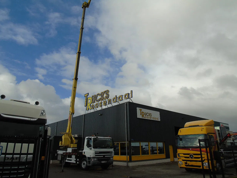 DAF CF 65.280 + 33 METER + big platform persons /400kg - شاحنة: صورة 2 DAF CF 65.280 + 33 METER + big platform persons /400kg - شاحنة: صورة 2