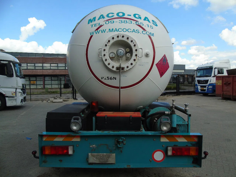 DAF CF 75.270 + 17.517LITER GAS TRANSPORT + PUMP - شاحنة صهريج: صورة 5 DAF CF 75.270 + 17.517LITER GAS TRANSPORT + PUMP - شاحنة صهريج: صورة 5