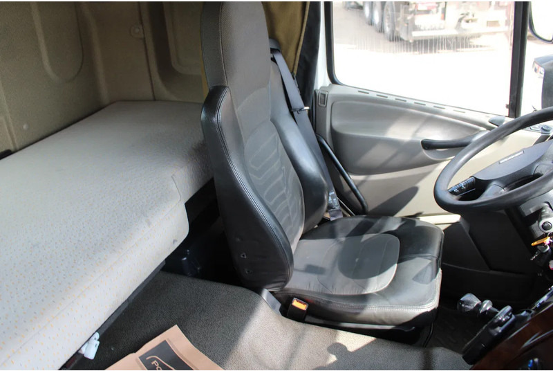 DAF CF 75 .310 + 6X2 + EURO 5 - شاحنات مسطحة: صورة 5 DAF CF 75 .310 + 6X2 + EURO 5 - شاحنات مسطحة: صورة 5