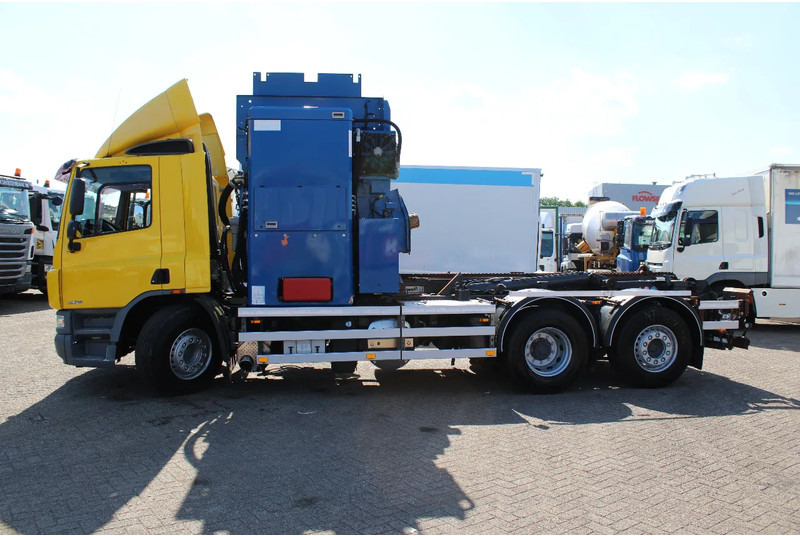 DAF CF 75 .310 + 6X2 STEERING - شاحنة النفايات: صورة 2 DAF CF 75 .310 + 6X2 STEERING - شاحنة النفايات: صورة 2
