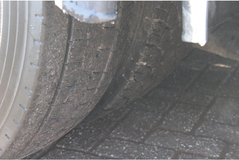 شاحنة ذات خطاف DAF CF 85.460 8X4 + 30 TON VDL hook + euro 5: صورة 18 شاحنة ذات خطاف DAF CF 85.460 8X4 + 30 TON VDL hook + euro 5: صورة 18