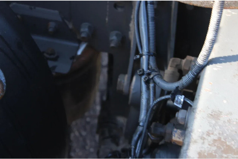 شاحنة ذات خطاف DAF CF 85.460 8X4 + 30 TON VDL hook + euro 5: صورة 15 شاحنة ذات خطاف DAF CF 85.460 8X4 + 30 TON VDL hook + euro 5: صورة 15