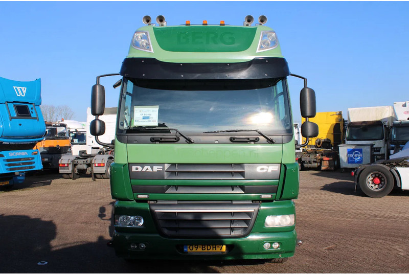 DAF CF 85.460 8X4 + 30 TON VDL hook + euro 5 - شاحنة ذات خطاف: صورة 2 DAF CF 85.460 8X4 + 30 TON VDL hook + euro 5 - شاحنة ذات خطاف: صورة 2