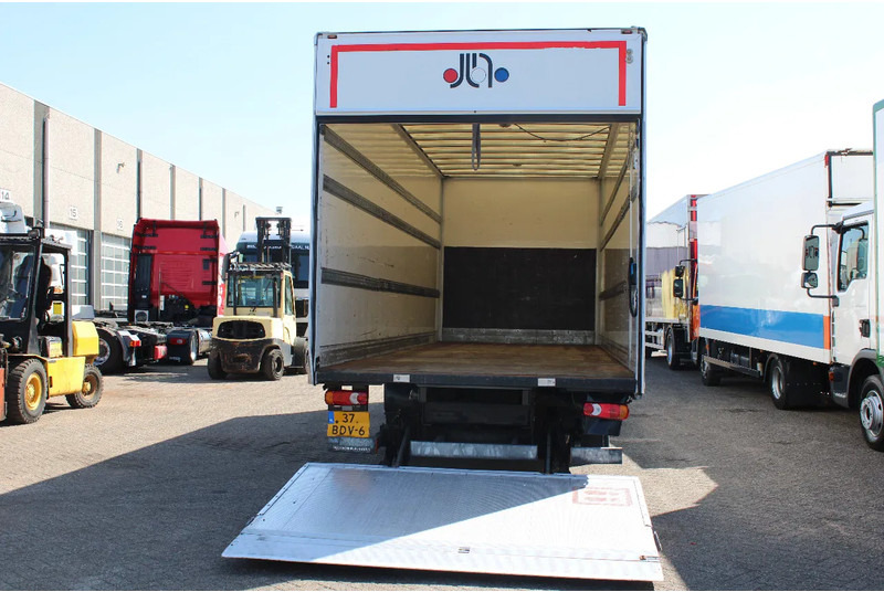 DAF LF 210 + EURO 6 + LIFT - شاحنة مقفلة: صورة 4 DAF LF 210 + EURO 6 + LIFT - شاحنة مقفلة: صورة 4