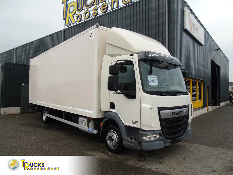 DAF LF 220 DAF LF 220 12 TON - شاحنة مقفلة: صورة 1 DAF LF 220 DAF LF 220 12 TON - شاحنة مقفلة: صورة 1