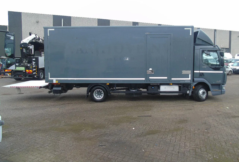 DAF LF 220 + euro 6 + lift + 12T - شاحنة مقفلة: صورة 5 DAF LF 220 + euro 6 + lift + 12T - شاحنة مقفلة: صورة 5