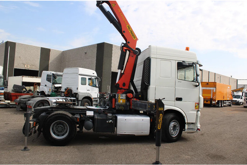 DAF XF 106.510 + PALFINGER 330002EH + 656 hours + EURO 6 - شاحنة كرين: صورة 4 DAF XF 106.510 + PALFINGER 330002EH + 656 hours + EURO 6 - شاحنة كرين: صورة 4
