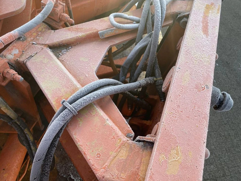 Fresia + Snow shovel - كاسحة ثلوج: صورة 4 Fresia + Snow shovel - كاسحة ثلوج: صورة 4