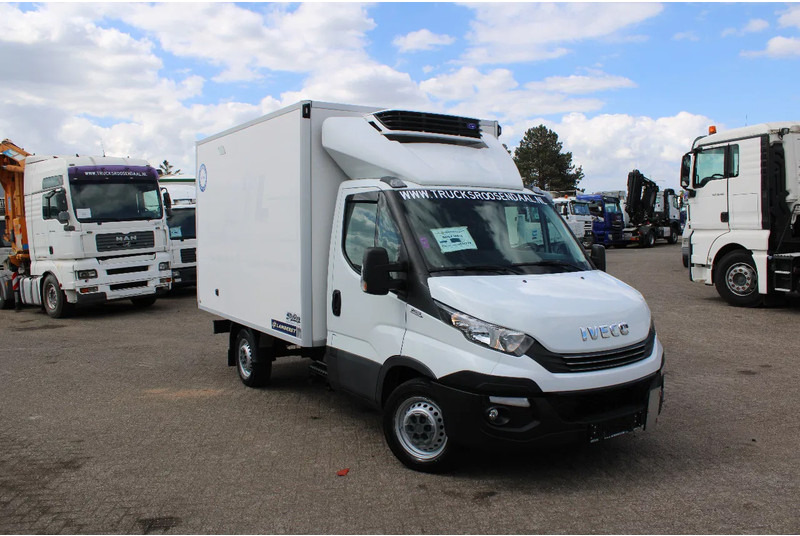 Iveco Daily 35S18 + carrier + electric + 3P - شاحنة مُبرّدة للتوصيل: صورة 2 Iveco Daily 35S18 + carrier + electric + 3P - شاحنة مُبرّدة للتوصيل: صورة 2