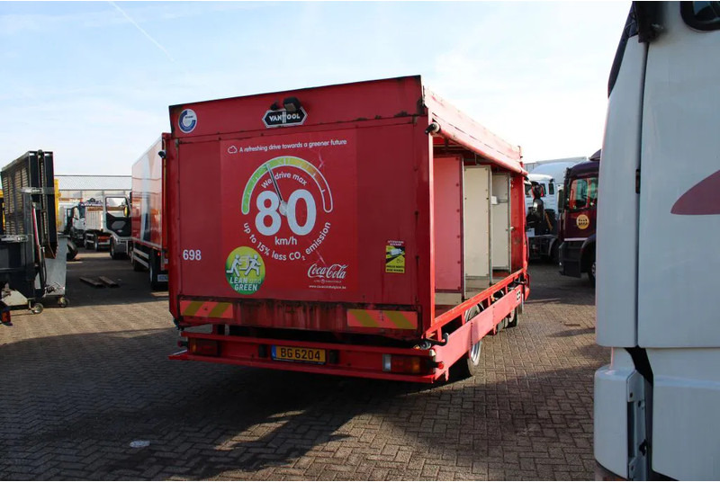 Iveco Eurocargo 100E18 + EURO 5 + LOW KM - سيارة إطفاء: صورة 5 Iveco Eurocargo 100E18 + EURO 5 + LOW KM - سيارة إطفاء: صورة 5