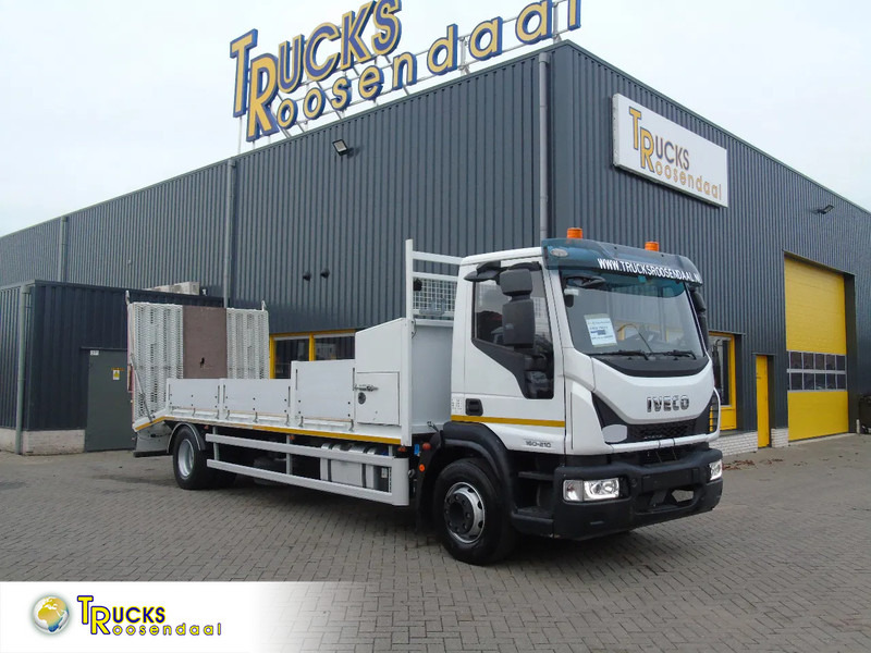 Iveco Eurocargo 160E210 + 71.0000km + euro 6 + - شاحنة نقل سيارات شاحنة: صورة 1 Iveco Eurocargo 160E210 + 71.0000km + euro 6 + - شاحنة نقل سيارات شاحنة: صورة 1