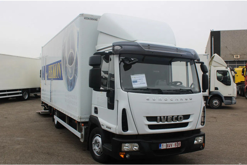 Iveco Eurocargo 80E18 + MANUAL + EURO 5 - شاحنة مقفلة: صورة 2 Iveco Eurocargo 80E18 + MANUAL + EURO 5 - شاحنة مقفلة: صورة 2