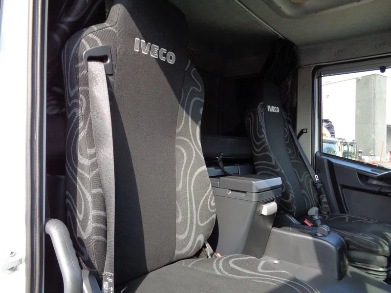 Iveco Eurocargo 80EL21 RESERVED Manual + Euro 6 + Dhollandia Lift - شاحنة ستارة: صورة 5 Iveco Eurocargo 80EL21 RESERVED Manual + Euro 6 + Dhollandia Lift - شاحنة ستارة: صورة 5