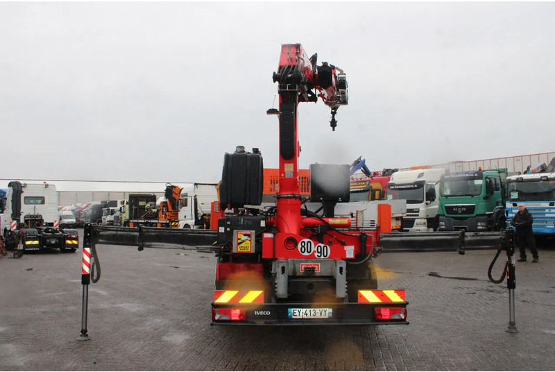 Iveco Stralis 420 + 6x2 + FASSI F185 + EURO 6 + LOW KM + REMOTE - شاحنة كرين: صورة 4 Iveco Stralis 420 + 6x2 + FASSI F185 + EURO 6 + LOW KM + REMOTE - شاحنة كرين: صورة 4