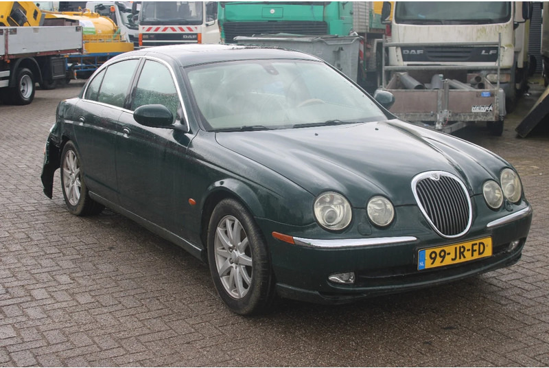 Jaguar S-TYPE 3.0 V6 EXECUTIVE +EURO 3 - سيدان: صورة 3 Jaguar S-TYPE 3.0 V6 EXECUTIVE +EURO 3 - سيدان: صورة 3