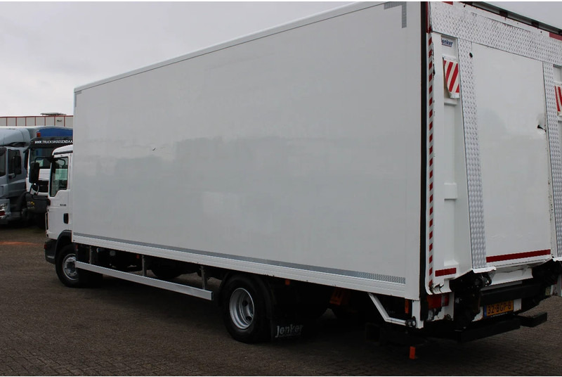 MAN TGL RESERVED 12.180 + EURO 6 + CARRIER + LIFT - شاحنة الفريزر: صورة 4 MAN TGL RESERVED 12.180 + EURO 6 + CARRIER + LIFT - شاحنة الفريزر: صورة 4