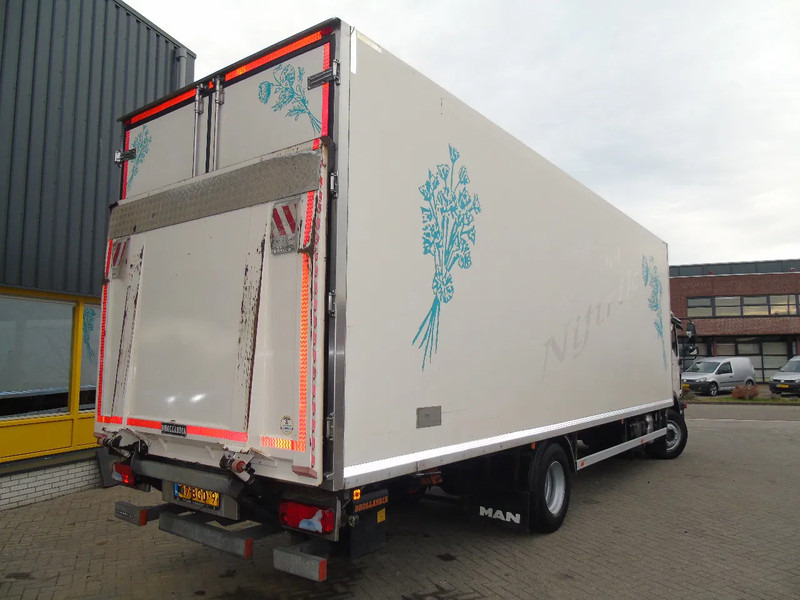 MAN TGM 12.250 + EURO 6 - شاحنة مقفلة: صورة 3 MAN TGM 12.250 + EURO 6 - شاحنة مقفلة: صورة 3