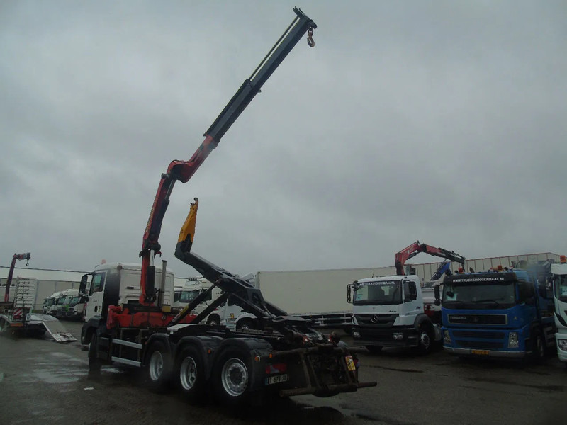 MAN TGS 35.440 + PALFINGER 24500 + 8X4 + EURO 5 + REMOTE - شاحنة ذات خطاف, شاحنة كرين: صورة 5 MAN TGS 35.440 + PALFINGER 24500 + 8X4 + EURO 5 + REMOTE - شاحنة ذات خطاف, شاحنة كرين: صورة 5