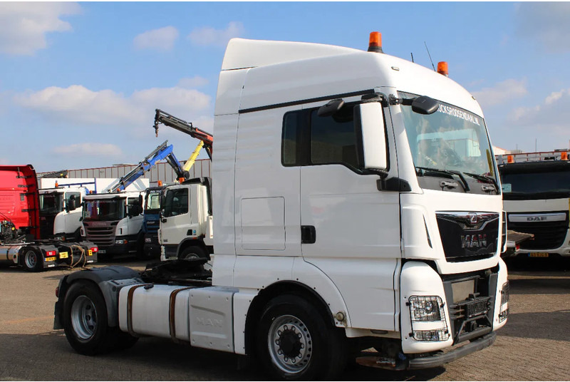 MAN TGX 18.480 + EURO 6 + hydro + MANUAL + SPOILER - وحدة جر: صورة 4 MAN TGX 18.480 + EURO 6 + hydro + MANUAL + SPOILER - وحدة جر: صورة 4