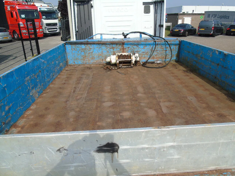 MOL + ramps + 3x axle + steering - نصف مقطورة نقل السيارات: صورة 5 MOL + ramps + 3x axle + steering - نصف مقطورة نقل السيارات: صورة 5