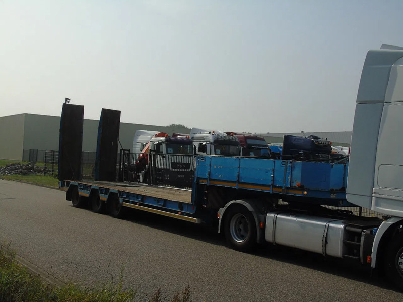 MOL + ramps + 3x axle + steering - نصف مقطورة نقل السيارات: صورة 4 MOL + ramps + 3x axle + steering - نصف مقطورة نقل السيارات: صورة 4