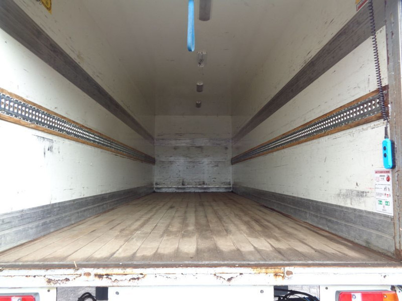 شاحنة مقفلة Mercedes-Benz AXOR 1823 + Dhollandia Lift: صورة 11 شاحنة مقفلة Mercedes-Benz AXOR 1823 + Dhollandia Lift: صورة 11