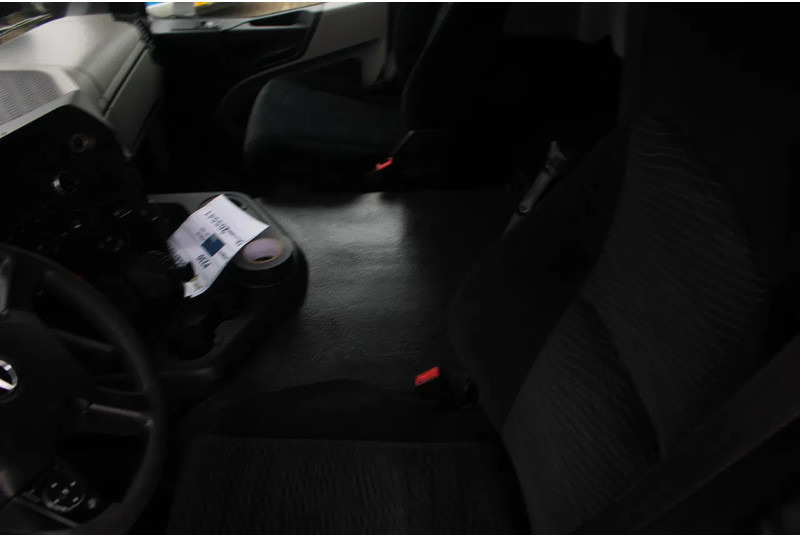 شاحنة مقفلة Mercedes-Benz Antos 360 + euro 6 + lift: صورة 16