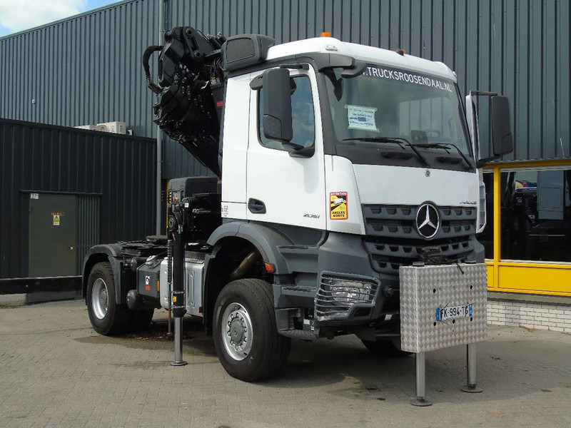 Mercedes-Benz Arocs 2051 + 4X4 + HIAB 302 E6 / JIB 70 X 4 + 10 EXTENTSIONS (512hours) - شاحنة كرين: صورة 5 Mercedes-Benz Arocs 2051 + 4X4 + HIAB 302 E6 / JIB 70 X 4 + 10 EXTENTSIONS (512hours) - شاحنة كرين: صورة 5
