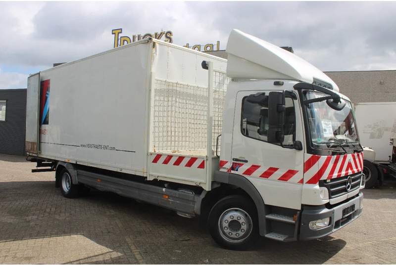 Mercedes-Benz Atego 1218 + EURO 5 + manual - شاحنة مقفلة: صورة 2 Mercedes-Benz Atego 1218 + EURO 5 + manual - شاحنة مقفلة: صورة 2