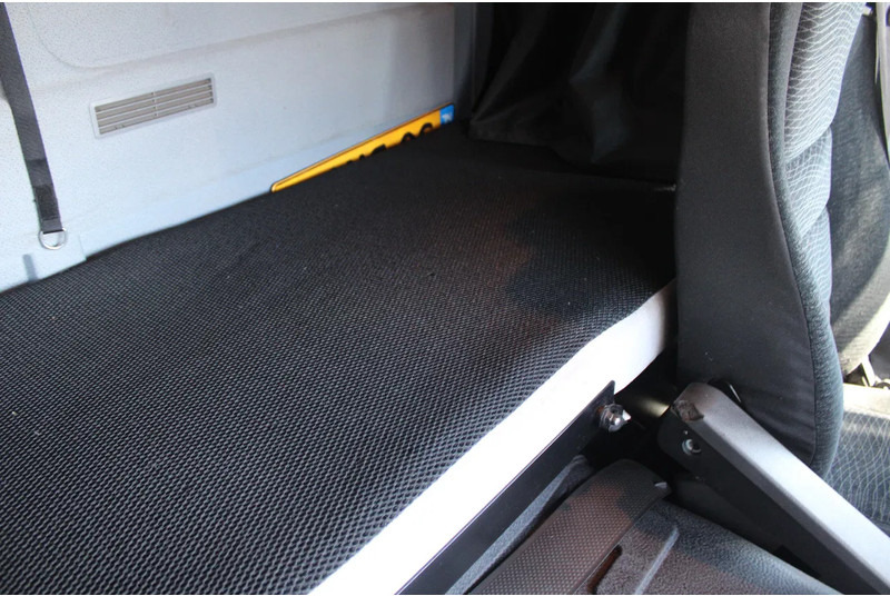 شاحنة هيكل كابينة Mercedes-Benz Atego 1224 + euro 6 + 6 CYLINDER: صورة 7 شاحنة هيكل كابينة Mercedes-Benz Atego 1224 + euro 6 + 6 CYLINDER: صورة 7