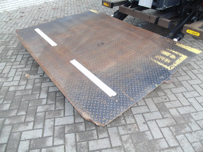 شاحنة الفريزر Mercedes-Benz Axor 1829 + CARRIER SUPRA 950 + LIFT + ATP + EURO 5: صورة 10