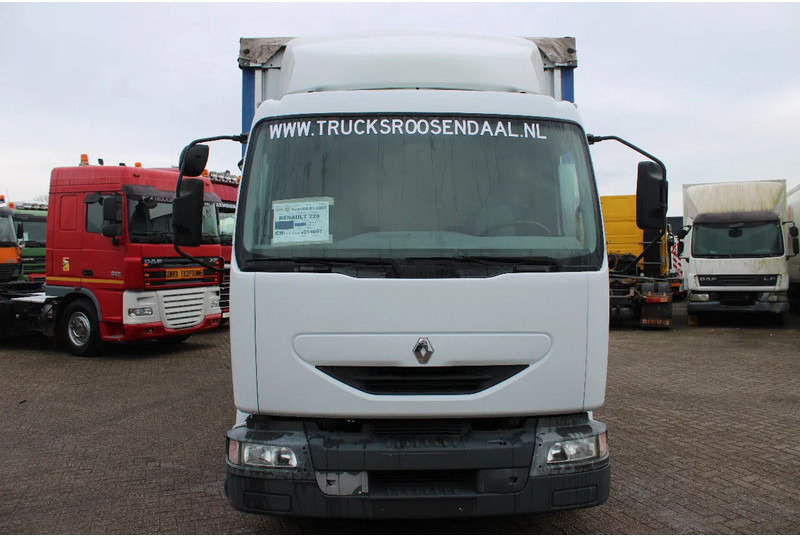 Renault Midlum 220 + MANUAL + LIFT + 12T - شاحنة ستارة: صورة 2 Renault Midlum 220 + MANUAL + LIFT + 12T - شاحنة ستارة: صورة 2