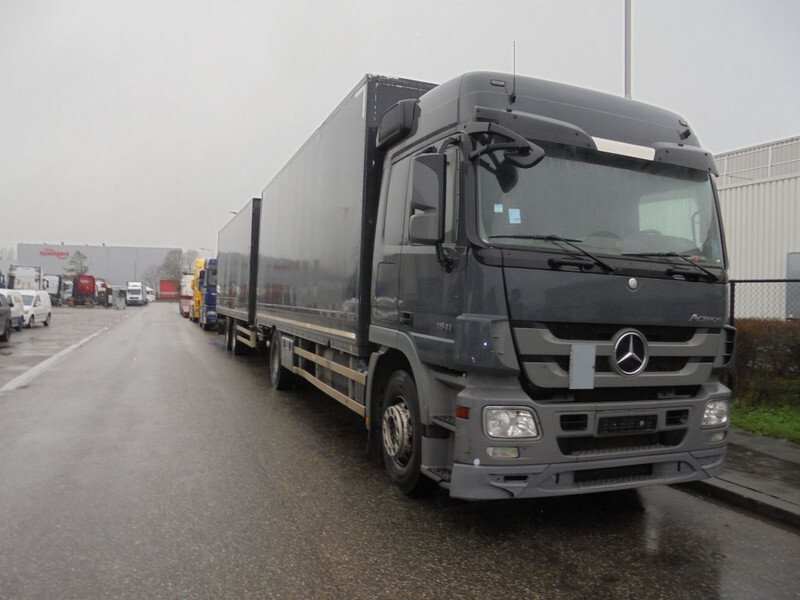 مقطورة صندوق مغلق Renders RMAC 9.9 + 2 AXLE + Combi: صورة 8