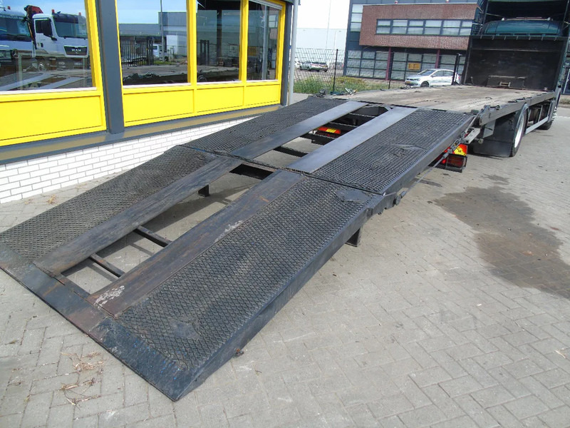 Scania P 270 + manual + hydrolic ramps + WINCH - شاحنة نقل سيارات شاحنة: صورة 3 Scania P 270 + manual + hydrolic ramps + WINCH - شاحنة نقل سيارات شاحنة: صورة 3