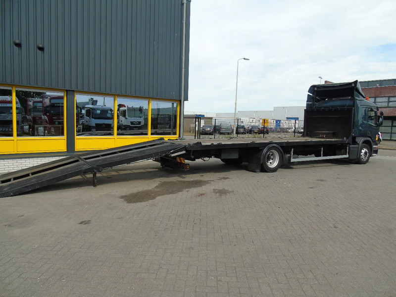 Scania P 270 + manual + hydrolic ramps + WINCH - شاحنة نقل سيارات شاحنة: صورة 4 Scania P 270 + manual + hydrolic ramps + WINCH - شاحنة نقل سيارات شاحنة: صورة 4