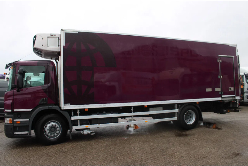 Scania P230 + CARRIER + euro 5 - شاحنة الفريزر: صورة 4 Scania P230 + CARRIER + euro 5 - شاحنة الفريزر: صورة 4