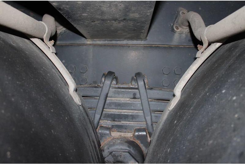 Scania P410 + atlas 190 4x hydrolic + 6x4 remote + EURO 6 + SPRING SUSPENSION - شاحنة كرين: صورة 4 Scania P410 + atlas 190 4x hydrolic + 6x4 remote + EURO 6 + SPRING SUSPENSION - شاحنة كرين: صورة 4